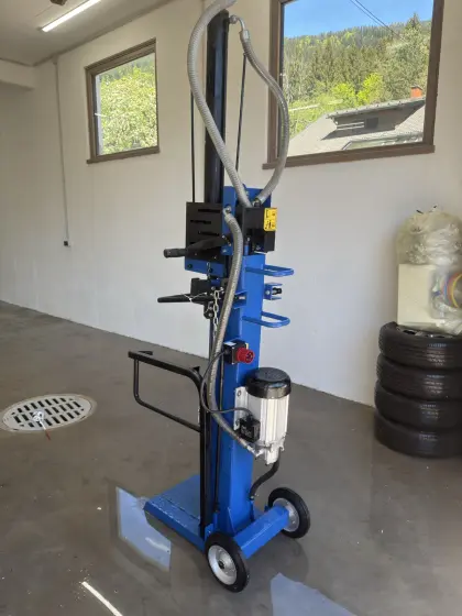Holzspalter 12 t