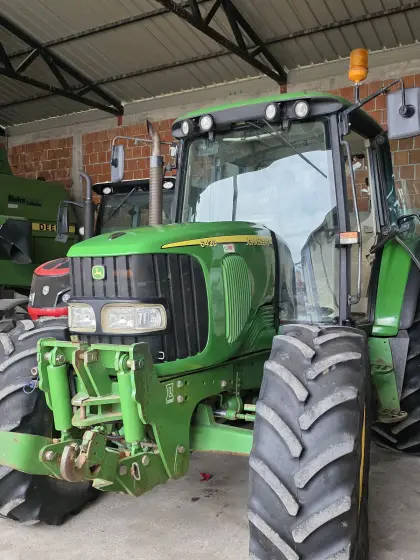 John Deere 6420