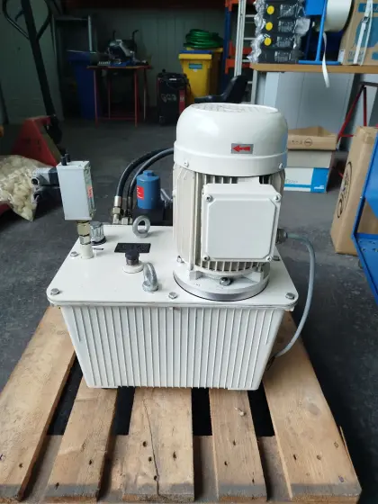 Hydr. Aggregat Wandfluh Compact SKM 25