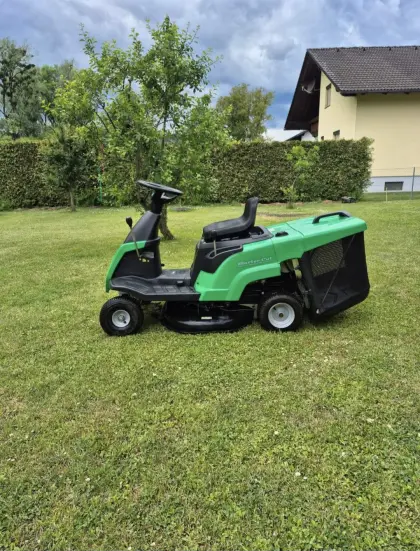 Rasentraktor OKAY Master Cut 66-21/65, gepflegt