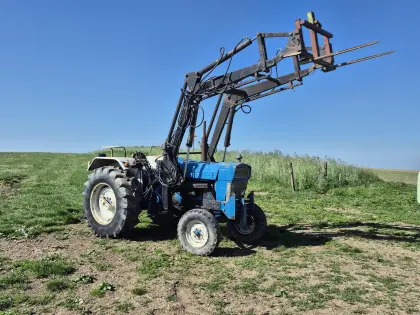 Ford 5000