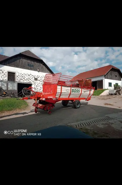 Pöttinger Ladewagen Boss 2