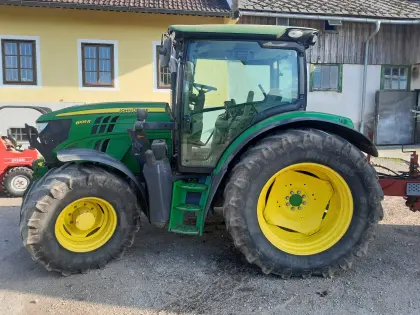 John Deere 6105R