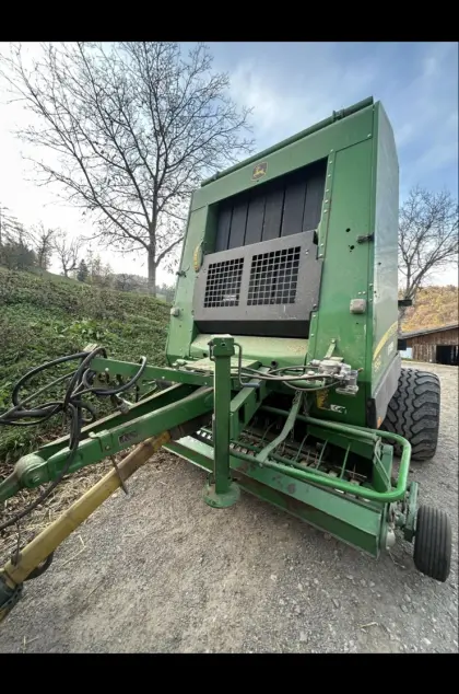 John Deere 592