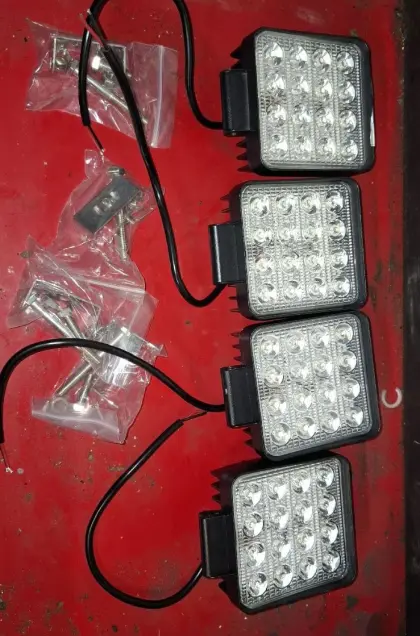 LED-Scheinwerfer 12 V 48 Watt