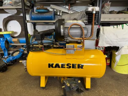 KAESER Kolbenkompressor KCC 300-40