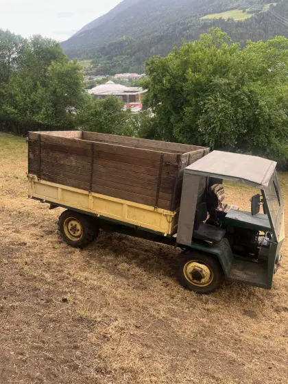 Schlepper Trojer TT18