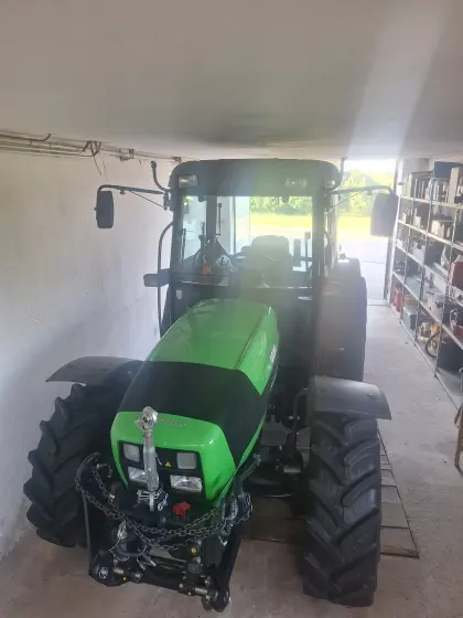 Deutz-Fahr 5070 D Allradtraktor – nur 686 Bstd.!