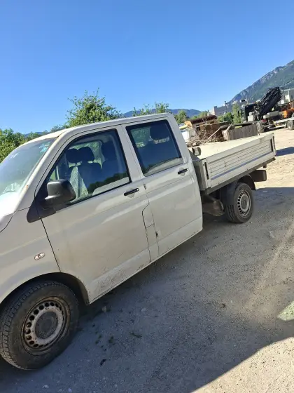 VW T5 Doka