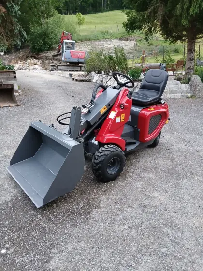 Hoflader HZM 803