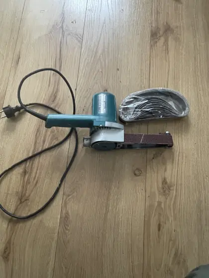 Makita 9031 Bandschleifer, Fingerschleifer