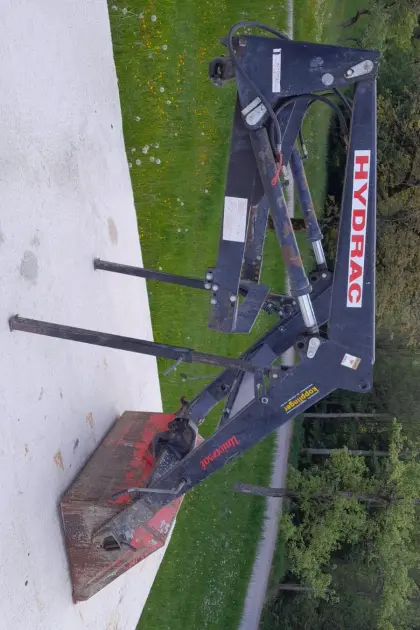 Hydrac Frontlader mit Konsole für Steyr 8075