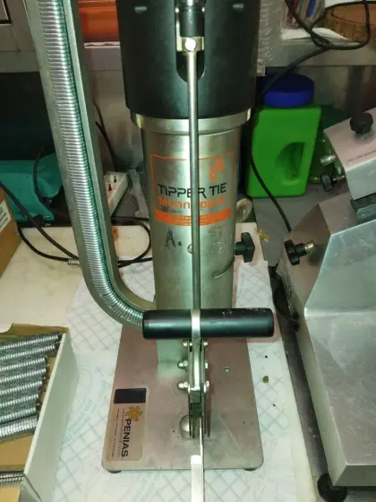 Verkaufe Techno Pack Wurstclipper