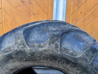 4 Stk. Reifen 425/55 R17