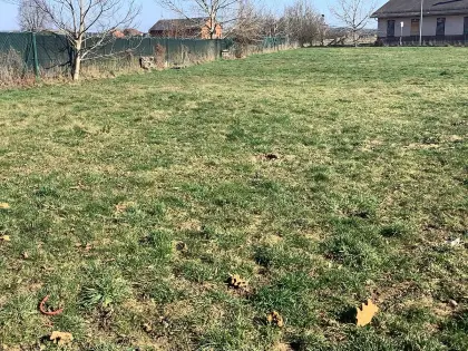Baugrundstück voll aufgeschlossen