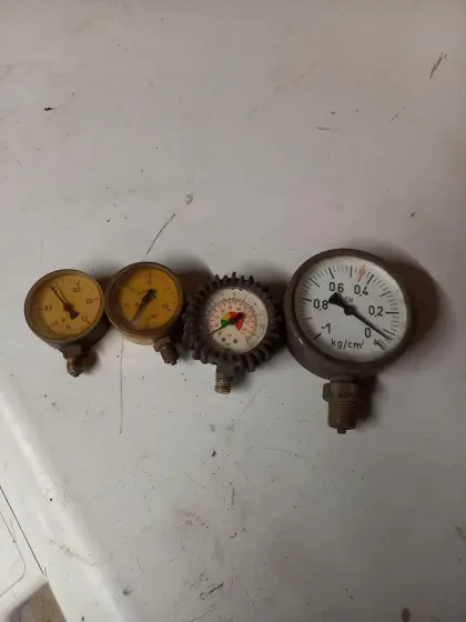 4 Manometer