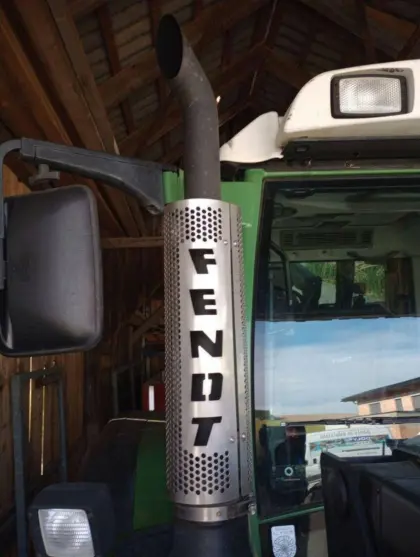 Auspuffblech Edelstahl für Fendt 300 Vario SCR