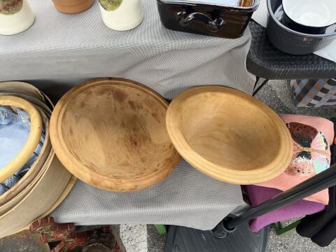 Holzschüssel