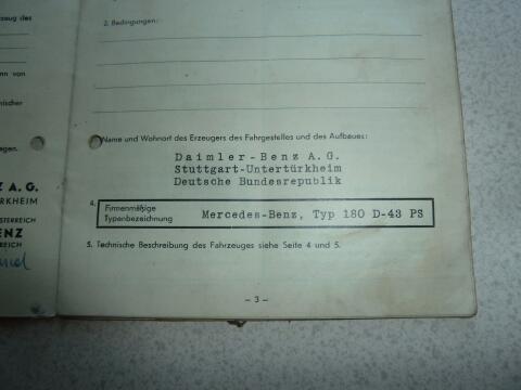 Konvolut an Typenscheinen und Betriebsanleitungen