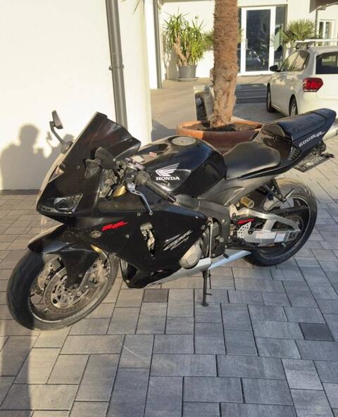 Honda CBR 600 RR PC37 Supersport