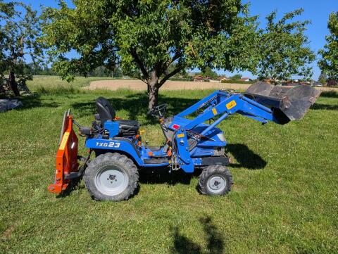 Iseki TXG23 mit Frontlader
