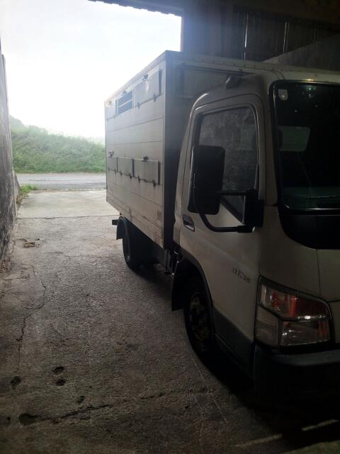 Viehtransporter Mitsubishi Canter