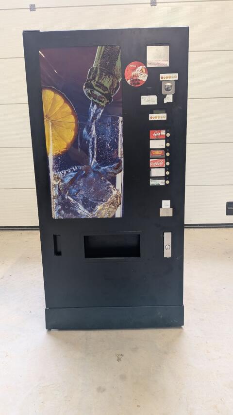 Getränkeautomat für Flaschen 0,5 l, Kaltgetränke, Sielaff FK 170