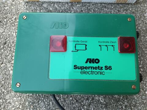Elektrozaun-Gerät AKO Supernetz S6