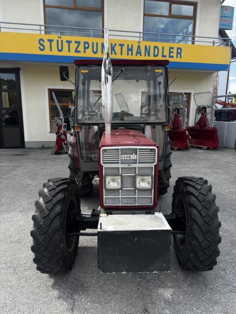 IHC 833 Allrad