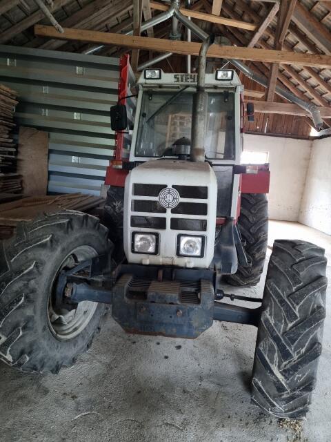 Steyr 8110