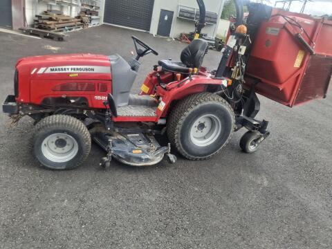 Massey Ferguson 1528