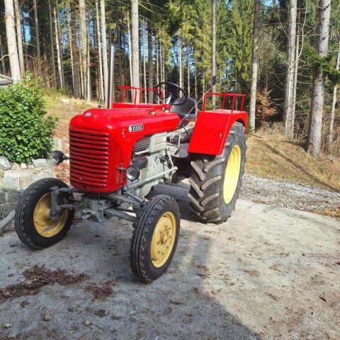 Steyr 185a Traktor