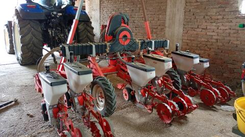 Kuhn Planter 2