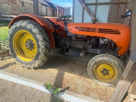 Neu servicierter Steyr Traktor T190