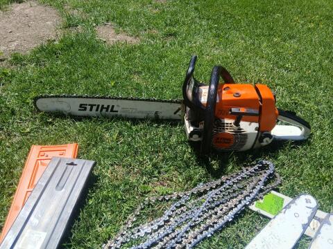 Stihl MS 260 W mit Griffheizung, 3 Schwerter, 4 Ketten