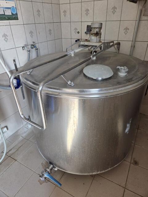 Milchtank Alfa Laval 830 l