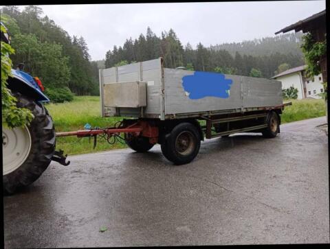 Ballenanhänger