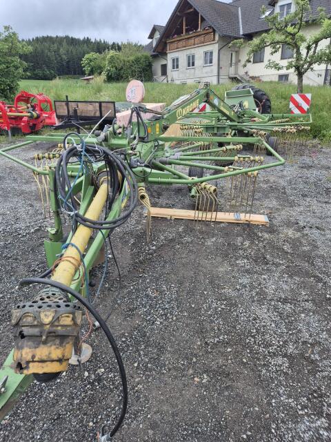 Krone Swadro 710/26T Schwader Seitenschwader
