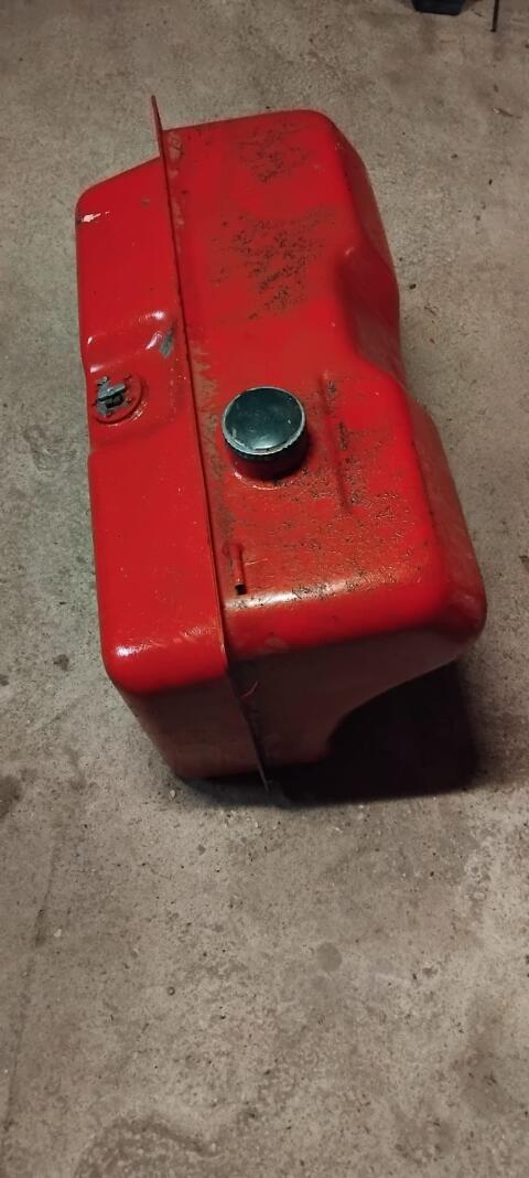 Tank für Steyr 8080 bis 8130
