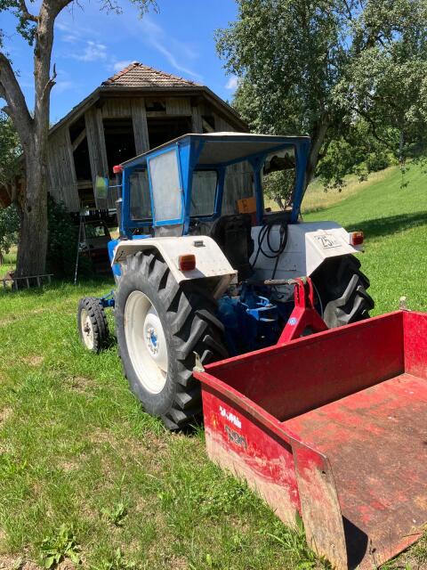 Ford 3000 Super Dexter