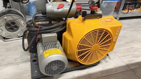 BAUER-POSEIDON PE-100-TE 300 Bar Kompressor, neuwertig