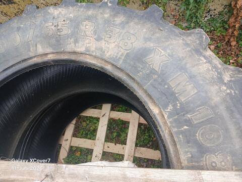 Michelin 600/65 R 38