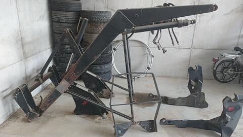 Hauer-Frontlader für Deutz DX 3.50