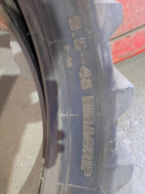 Michelin Bibagrip 9.5-48