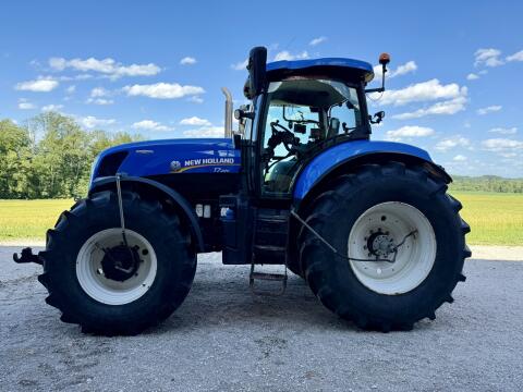 New Holland T7
