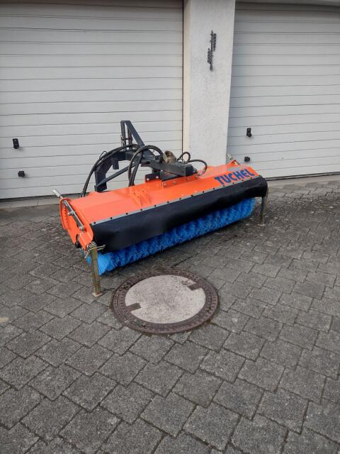 Tuchel 560-180 Plus Front- und Heckkehrmaschine