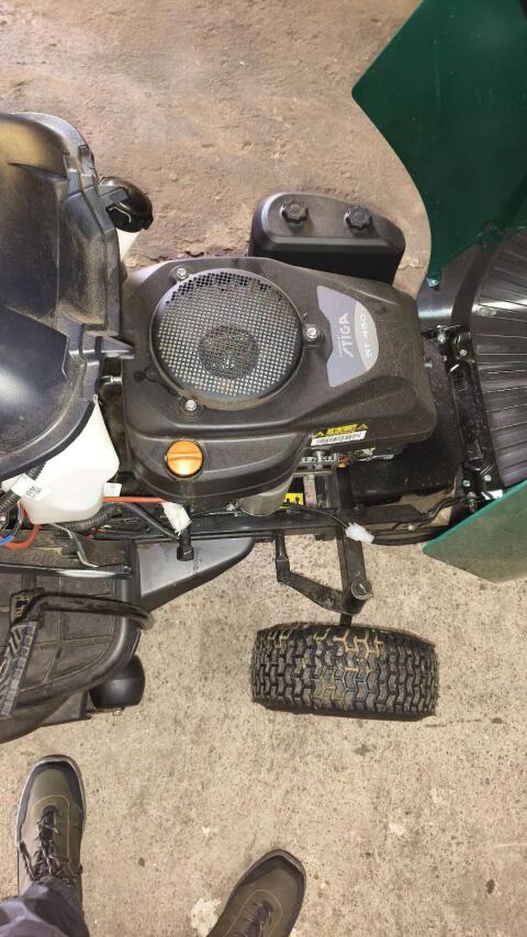 Okay Rasentraktor mit Stiga Motor