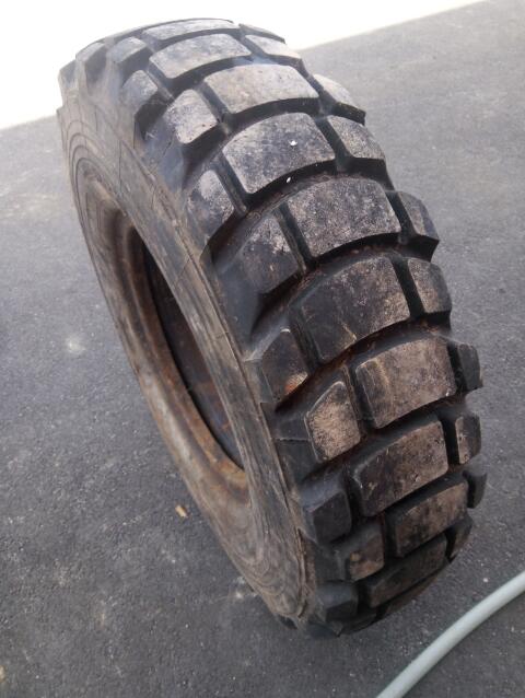 Dunlop 11.0 R20 11 R 20