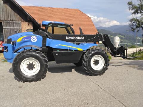 New Holland Hoflader LM435A