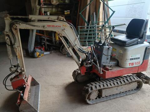 Minibagger Takeuchi 108